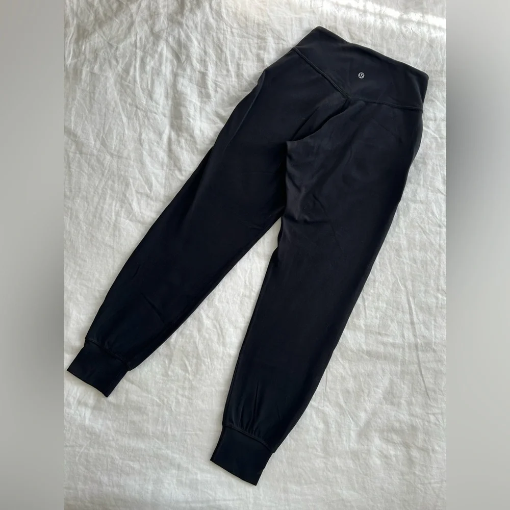 LULULEMON Align Jogger Black ~ Size 4 - Picture 4 of 5